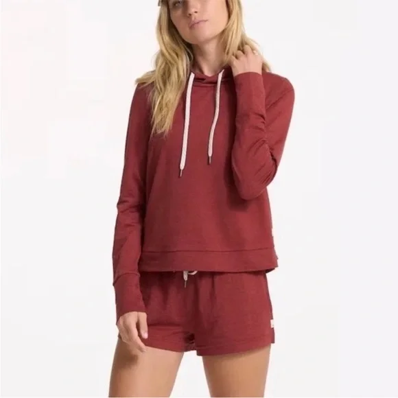 Vuori Hale Essential Hoodie in Currant Heather, Size L - Picture 1 of 7